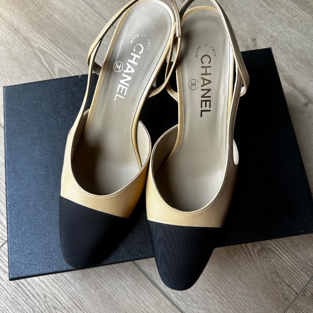 CHANEL slingback captoe leather - Picture 2 of 7